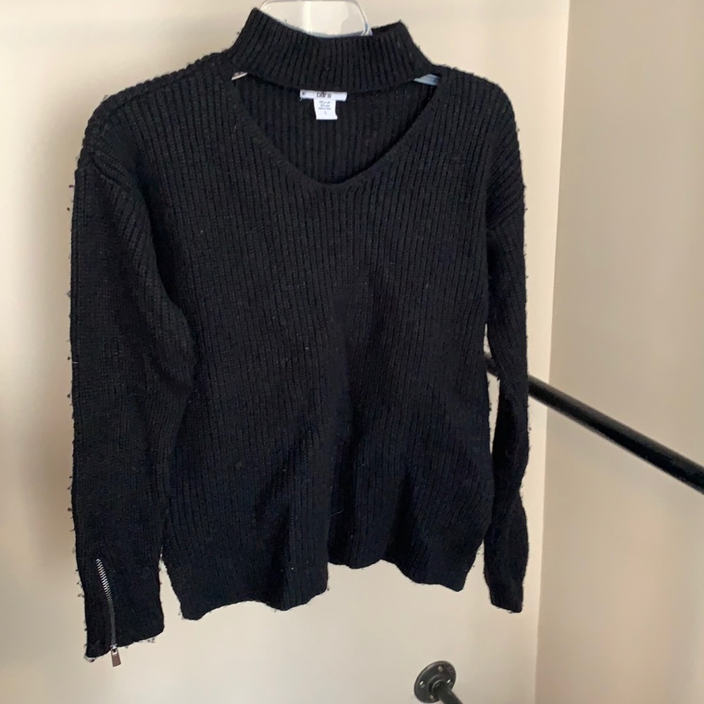 Black Bar III turtle neck sweater with cut out